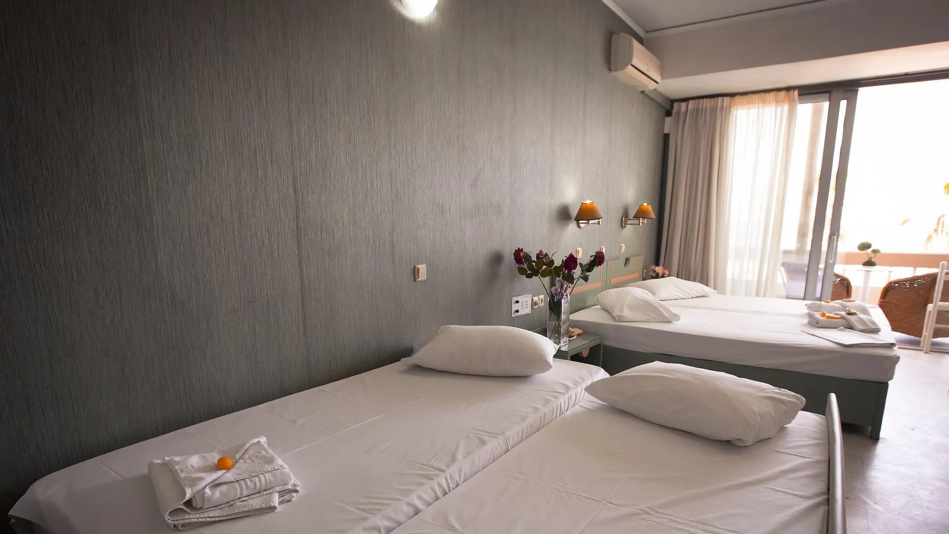 Hotel de apartamente Theo Beach Hotel Apartments Rethymnon
