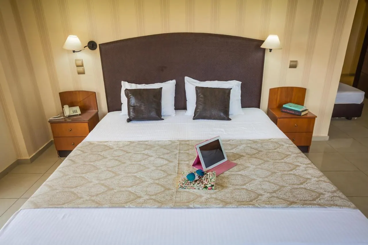 Theo Beach Hotel Apartments Rethymnon 3*,  Grecia