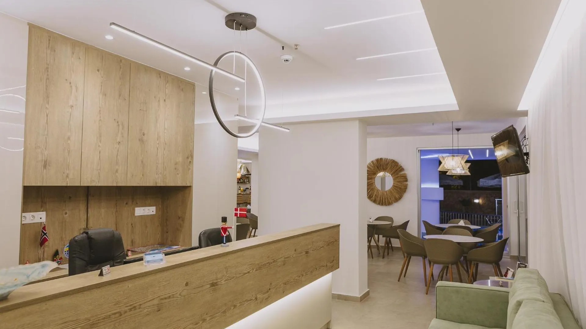 *** Hotel de apartamente Theo Beach Hotel Apartments Rethymnon Grecia