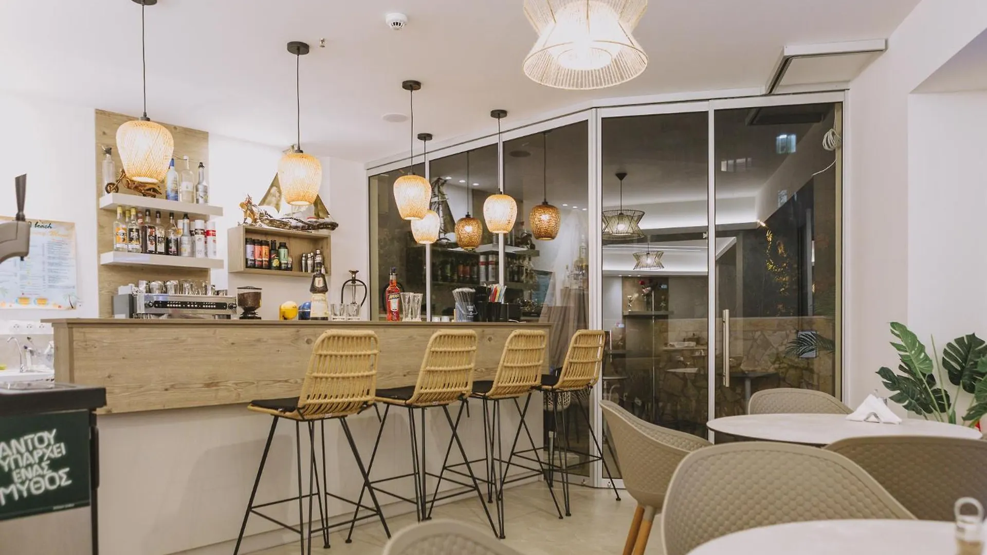 Theo Beach Hotel Apartments Rethymno  3*, Rethymno (Crete) Greece