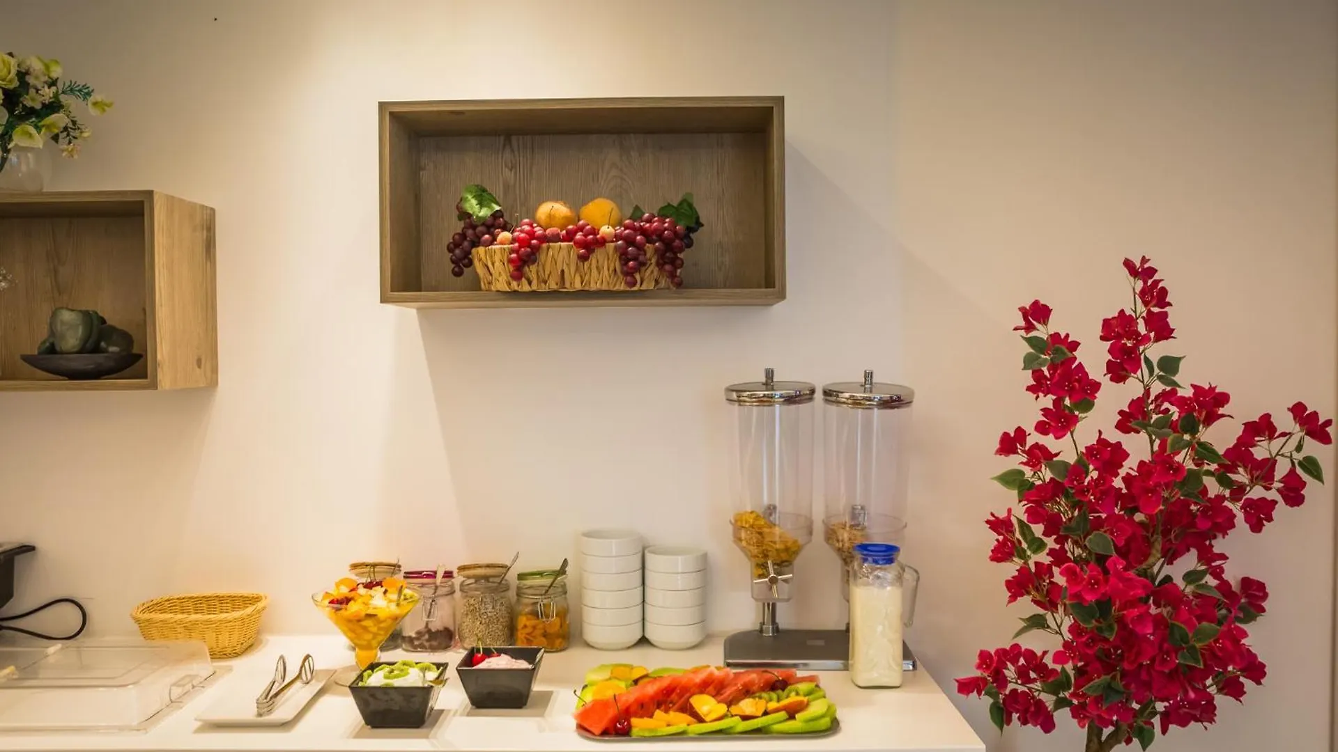 Aparthotel Theo Beach Hotel Apartments Rethymno