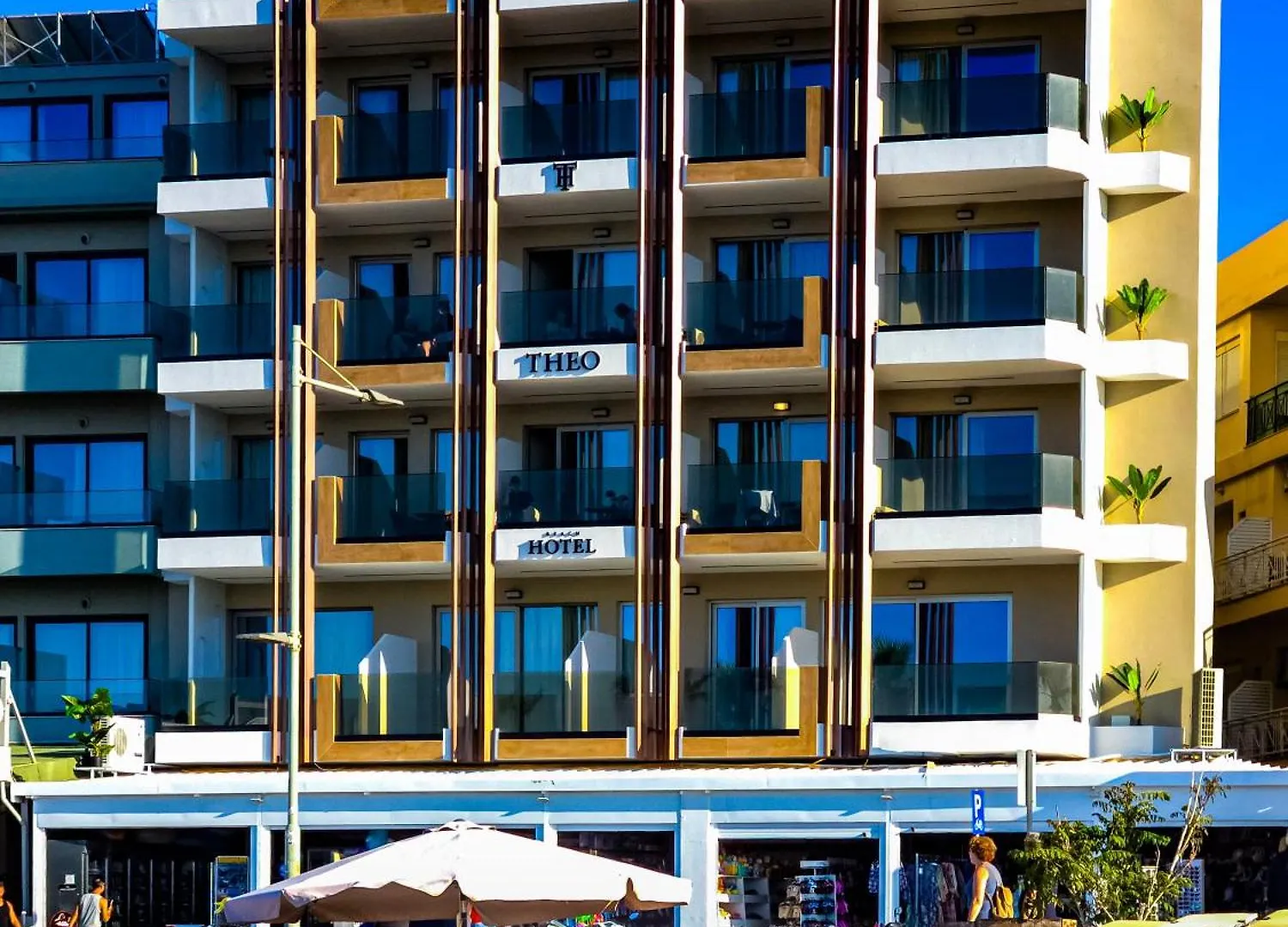 Theo Beach Hotel Apartments Rethymno  Aparthotel Rethymno (Crete)