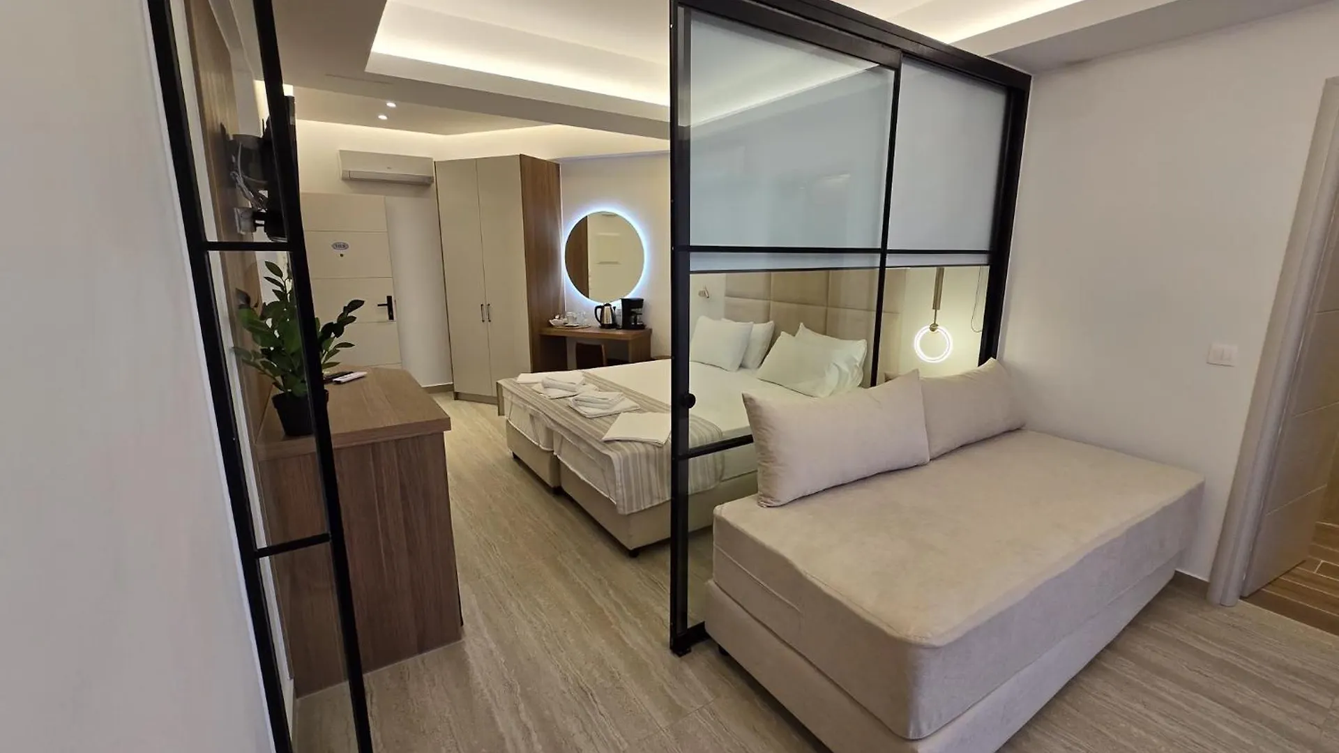 Theo Beach Hotel Apartments Rethymno  Greece