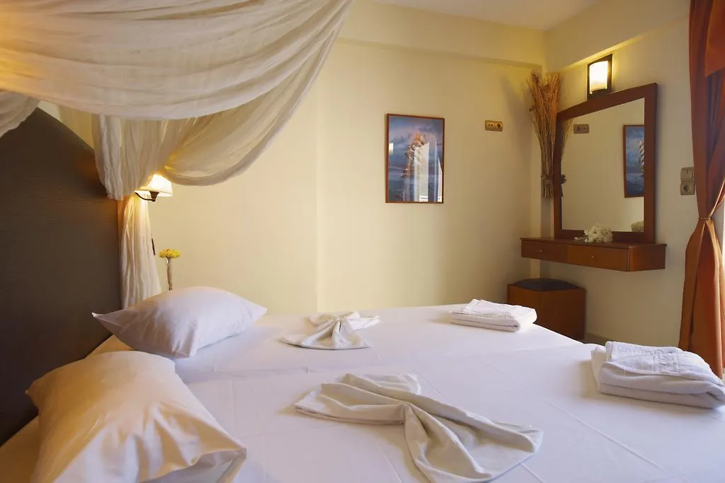 Theo Beach Hotel Apartments Rethymno Grecia