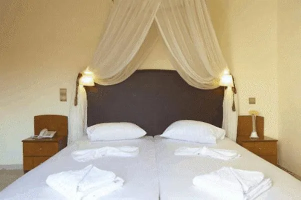 Theo Beach Hotel Apartments Rethymno 3*,  Grecia